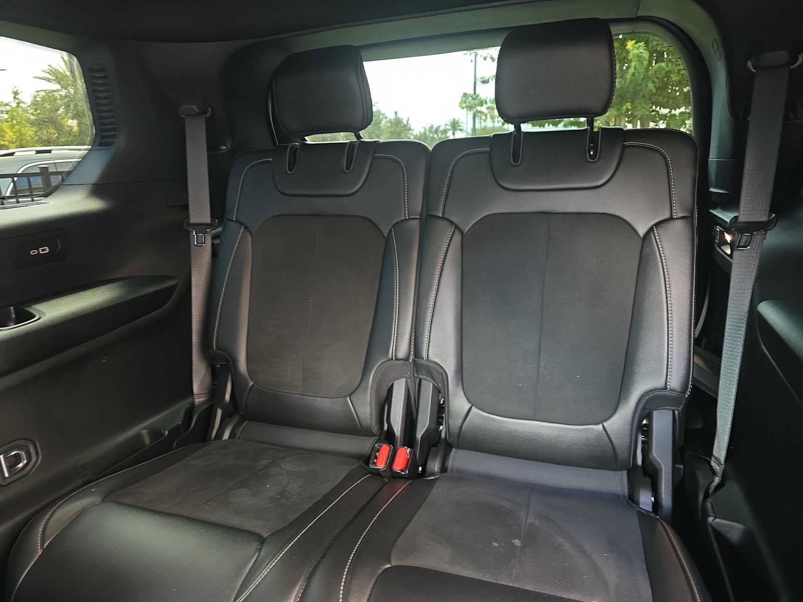 Used 2021 Jeep Grand Cherokee L Laredo RWD image 11