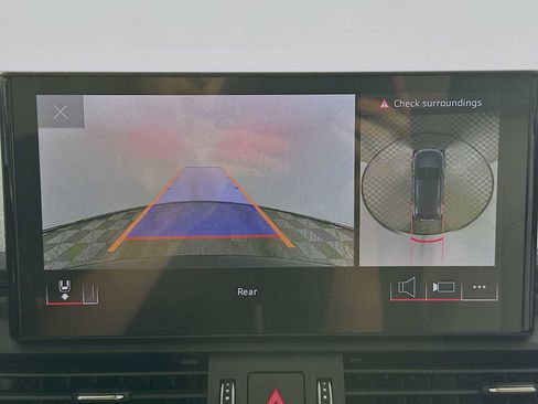 Certified 2025 Audi Q5 2.0T Premium Plus w/ Premium Plus Package image 15