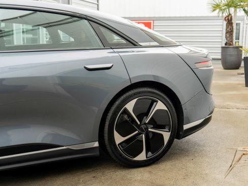 Used 2024 Lucid Air Touring AWD/4WD image 5