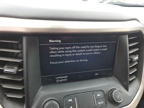 Used 2021 GMC Acadia Denali w/ Denali Technology Package image 19