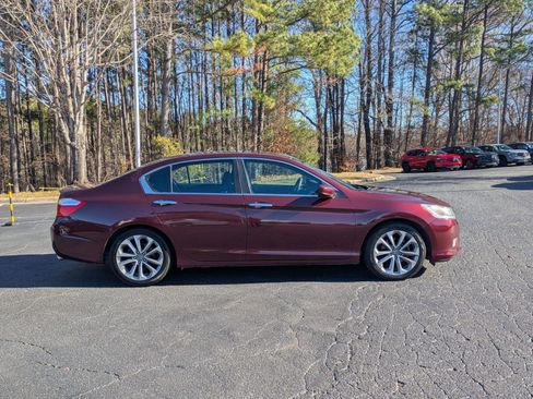 Used 2013 Honda Accord Sport image 4