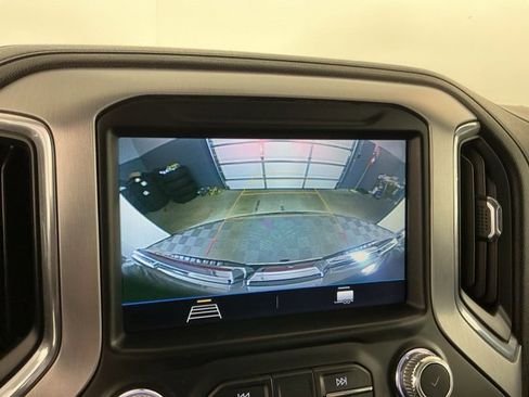 Used 2022 GMC Sierra 3500 SLE image 19