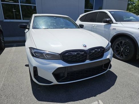 Used 2023 BMW M340i xDrive w/ Premium Package image 4