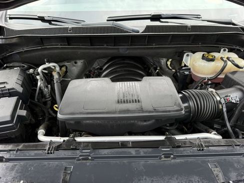 Used 2022 Chevrolet Tahoe RST w/ Luxury Package image 40