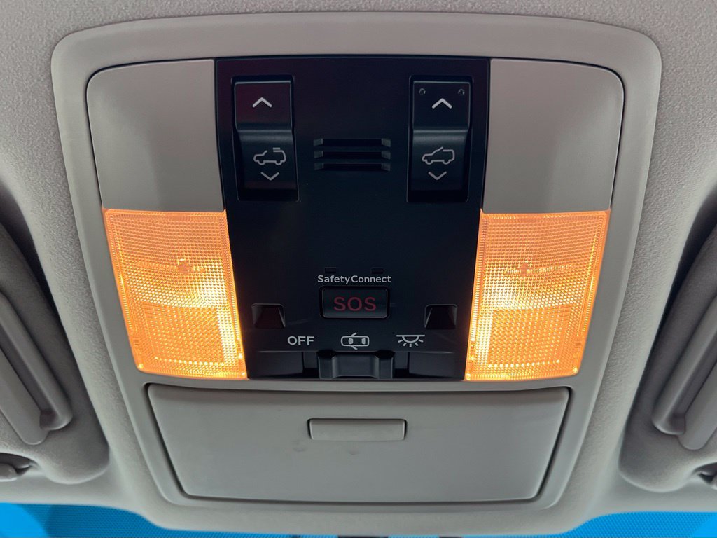 Used 2018 Lexus GX 460 Premium w/ Premium Package AWD/4WD image 22