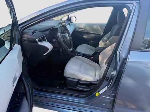 Used 2022 Toyota Corolla L FWD image 15