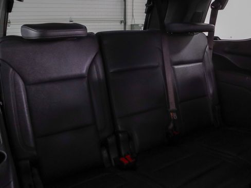 Used 2023 Chevrolet Tahoe LT RWD image 32