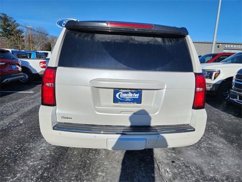 Used 2020 Chevrolet Suburban Premier image 5