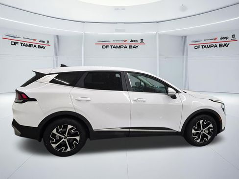 Used 2023 Kia Sportage EX FWD image 7