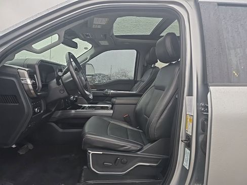 Used 2024 Ford F250 Lariat w/ Lariat Ultimate Package image 13