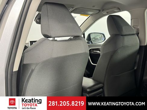 Certified 2025 Toyota RAV4 XLE image 18