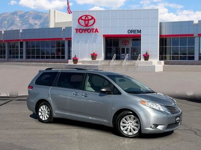 Used 2014 Toyota Sienna Limited w/ Limited Premium Package