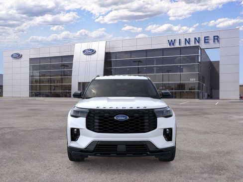 New 2026 Ford Explorer ST-Line AWD/4WD image 6