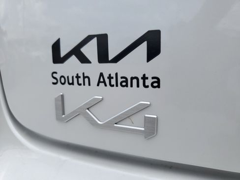 New 2025 Kia K4 EX image 7