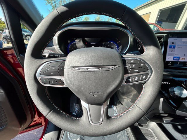 New 2027 Chrysler Pacifica Select FWD image 25