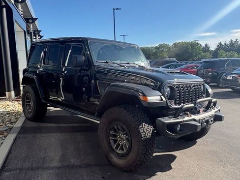 Used 2024 Jeep Wrangler Unlimited Rubicon 392 AWD/4WD image 4
