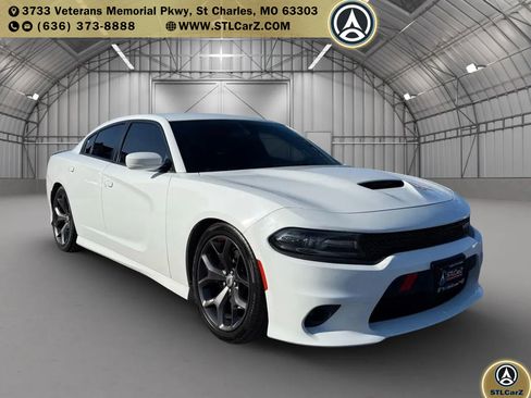 Used 2019 Dodge Charger GT image 1