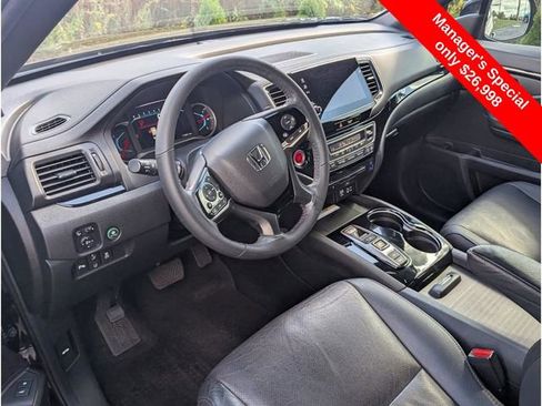 Used 2022 Honda Pilot Black Edition image 12