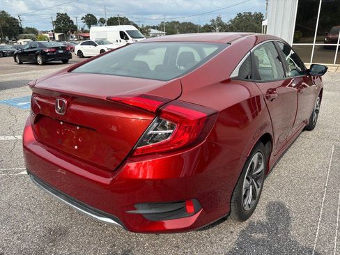 Used 2019 Honda Civic LX image 9