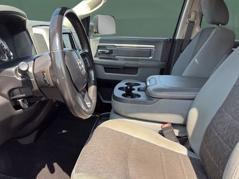 Used 2018 RAM 1500 Big Horn AWD/4WD image 17