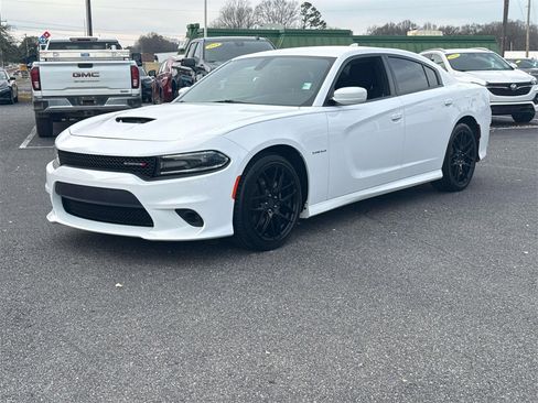 Used 2020 Dodge Charger R/T w/ Navigation & Travel Group image 3