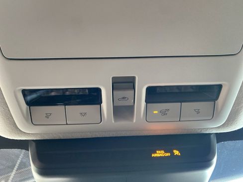 Certified 2025 MAZDA CX-30 AWD 2.5 S w/ Premium Package image 21