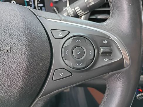 Used 2019 Buick Enclave Avenir w/ Avenir Technology Package AWD/4WD image 9