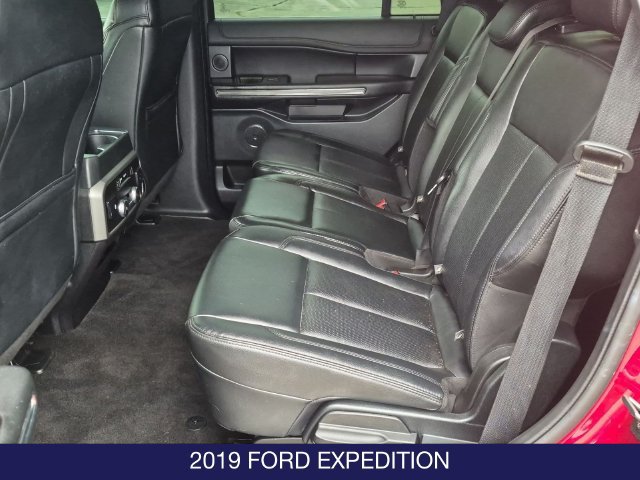 Used 2019 Ford Expedition XLT w/ Equipment Group 202A RWD image 20