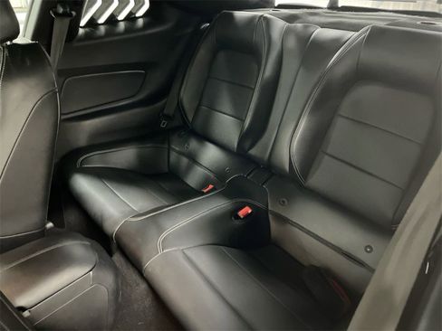 Used 2019 Ford Mustang GT Premium image 23