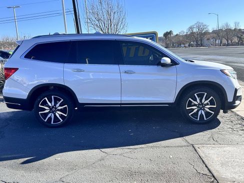 Used 2022 Honda Pilot Elite image 2