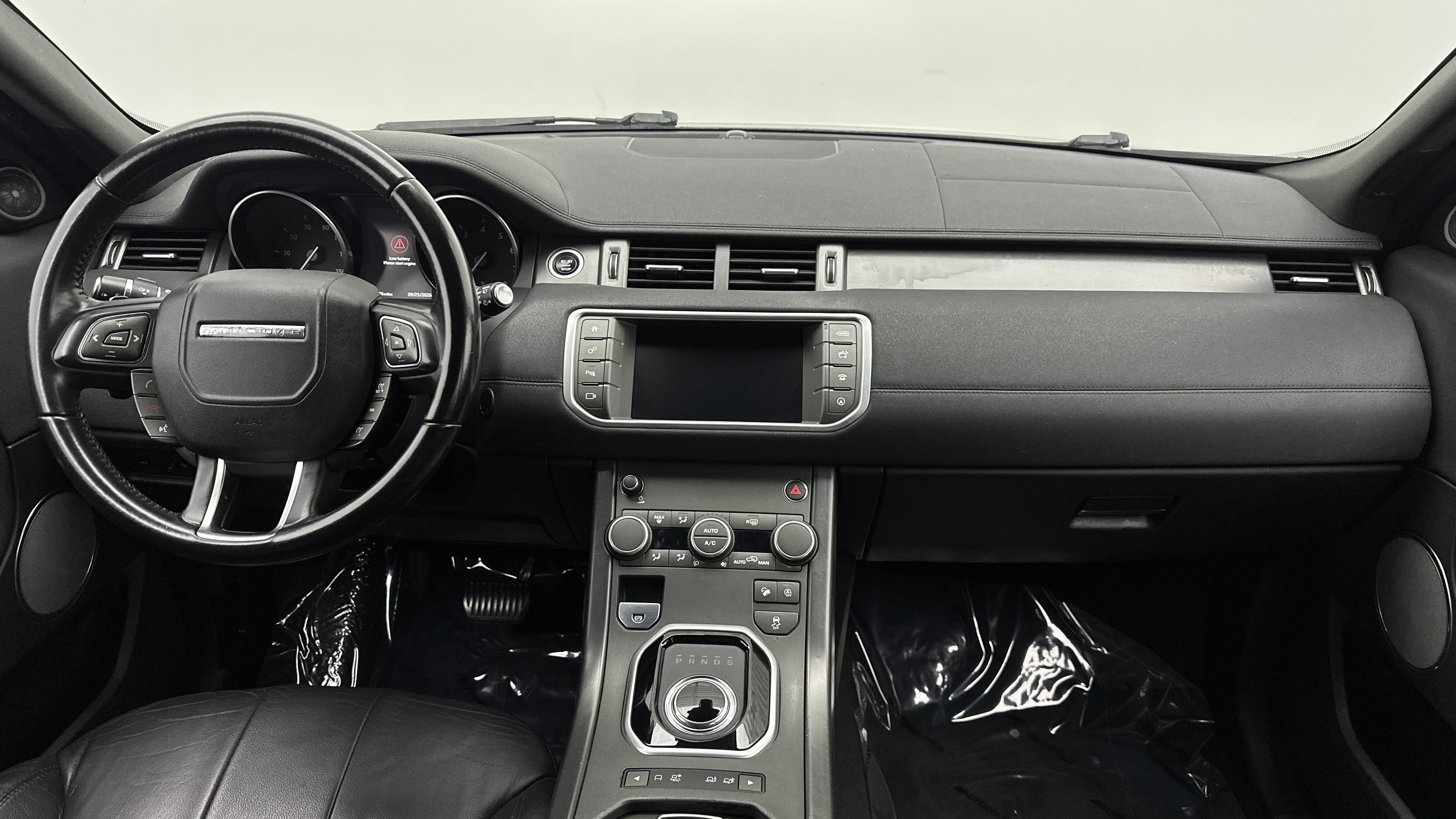 Used 2018 Land Rover Range Rover Evoque SE AWD/4WD image 30