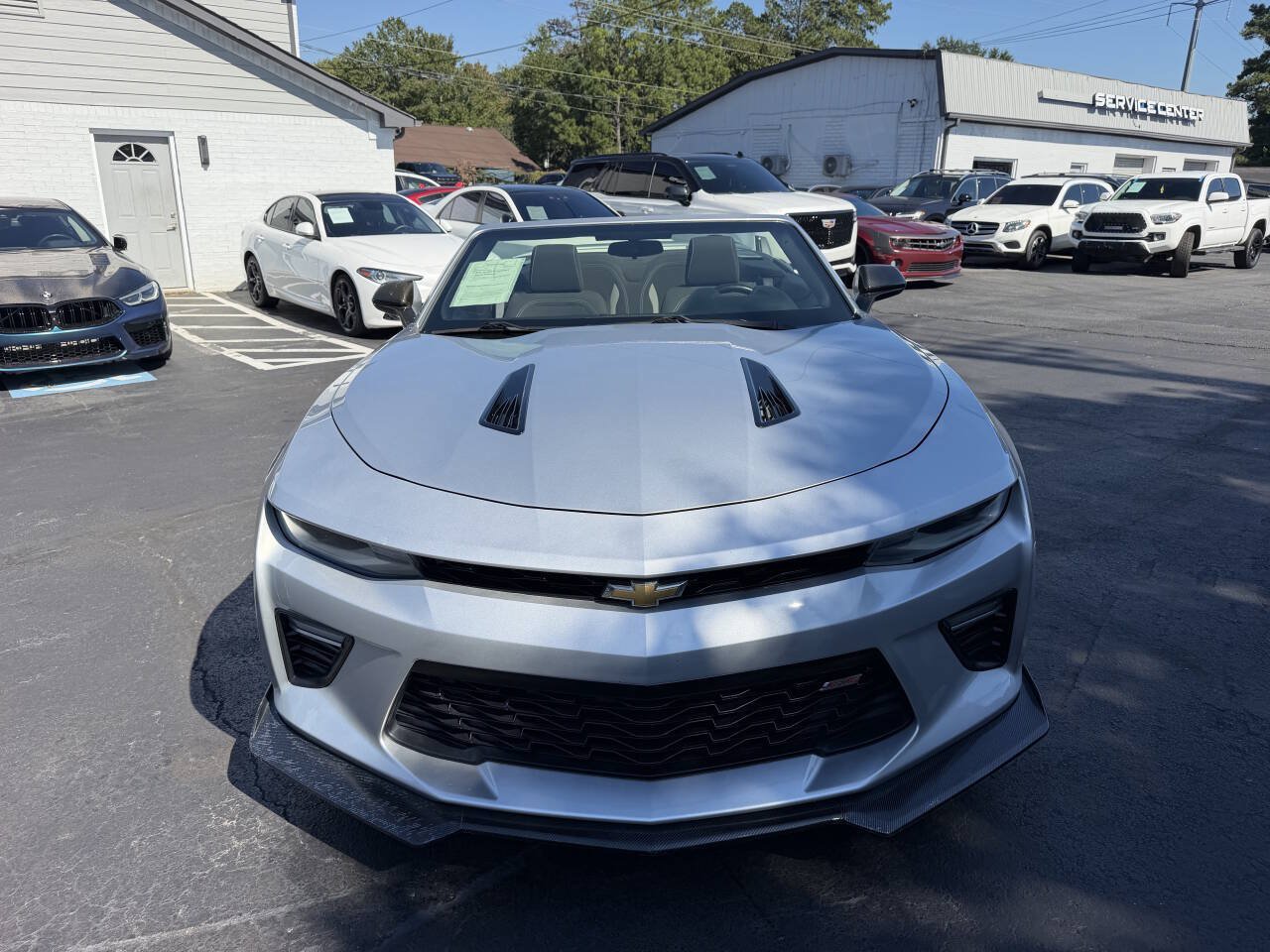 Used 2017 Chevrolet Camaro SS RWD image 2