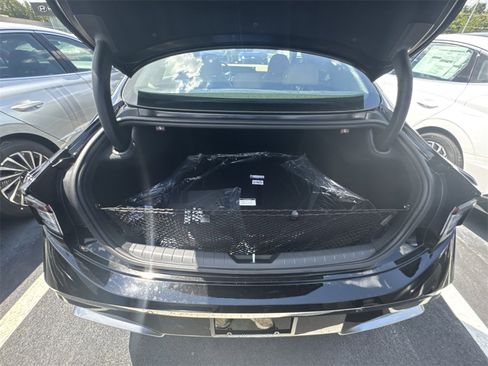 New 2025 Hyundai Sonata Limited image 30