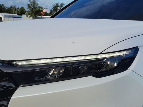 Used 2026 Honda CR-V Sport image 10