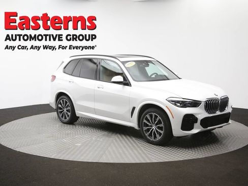 Used 2023 BMW X5 xDrive40i w/ M Sport Package AWD/4WD image 52