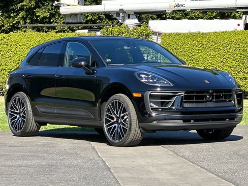 New 2026 Porsche Macan S AWD/4WD image 10