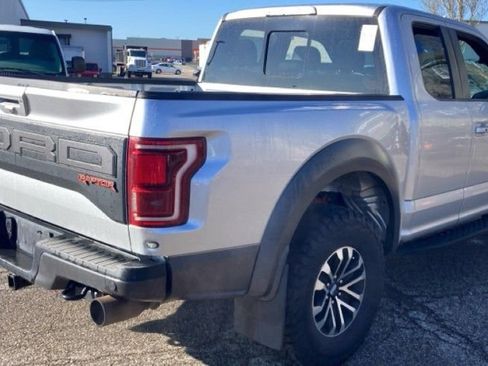 Used 2019 Ford F150 Raptor w/ Equipment Group 802A Luxury AWD/4WD image 3