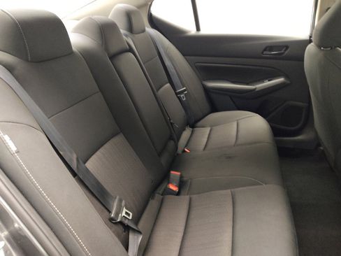 Used 2024 Nissan Altima 2.5 SV image 19