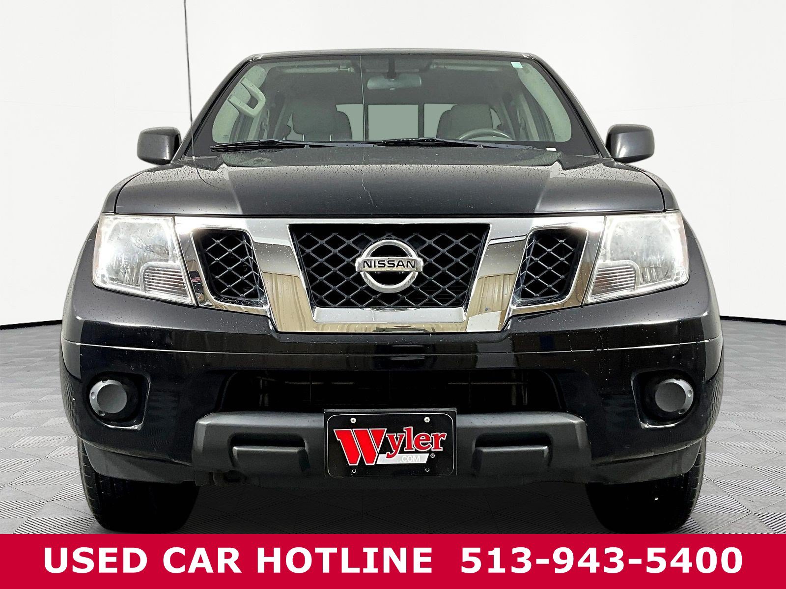 Used 2019 Nissan Frontier SV AWD/4WD image 2
