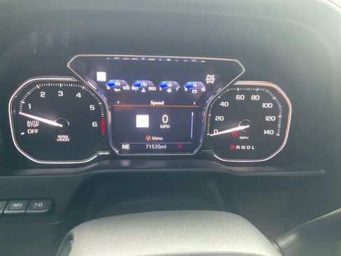 Used 2020 GMC Sierra 1500 AT4 w/ AT4 Premium Package AWD/4WD image 22