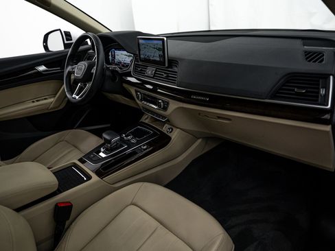 Used 2019 Audi Q5 2.0T Premium Plus w/ Premium Plus Package image 8