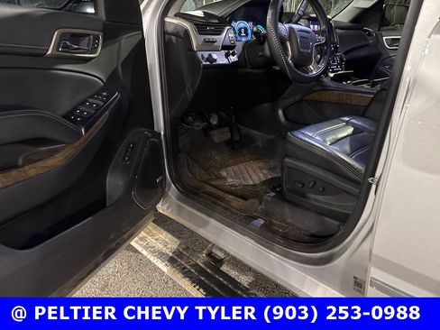 Used 2019 GMC Yukon Denali w/ Denali Ultimate Package image 10