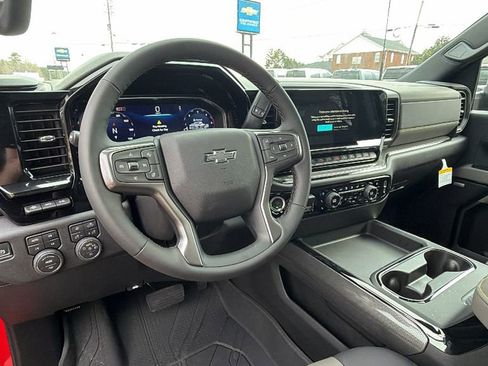 New 2026 Chevrolet Silverado 2500 ZR2 image 18