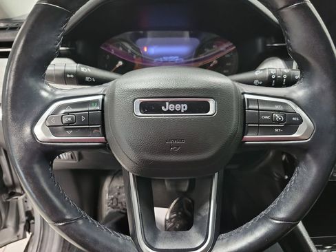 Used 2022 Jeep Compass Latitude image 43