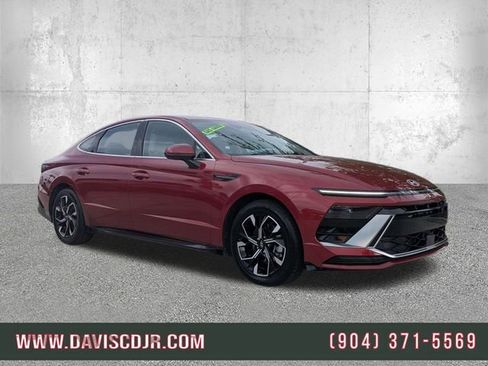 Used 2024 Hyundai Sonata SEL FWD image 1