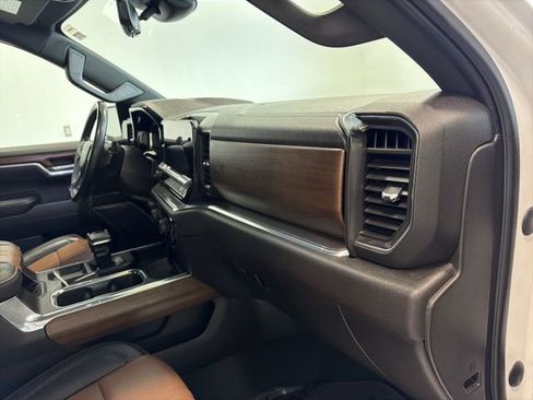 Used 2023 Chevrolet Silverado 1500 High Country w/ Technology Package image 37