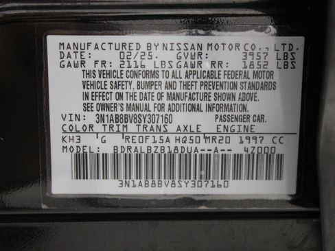 Used 2025 Nissan Sentra S FWD image 41