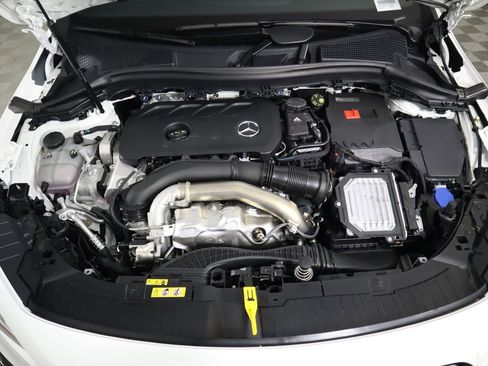 Certified 2025 Mercedes-Benz GLA 250 GLA 250 image 30