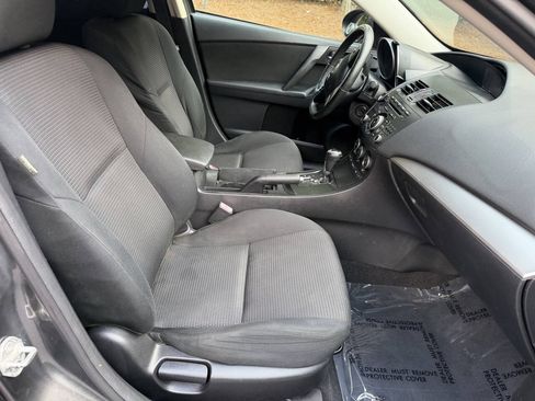 Used 2013 MAZDA MAZDA3 i Touring FWD image 17