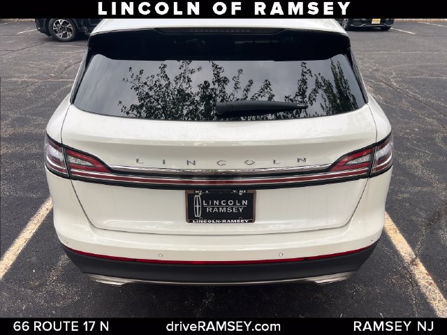 Certified 2023 Lincoln Nautilus AWD w/ Premium Package image 6